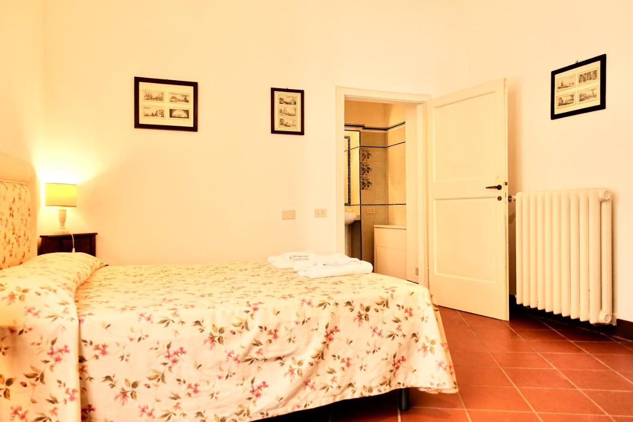 Villa Buonsignori - Wine & Olive Oil Farm Corsano  المظهر الخارجي الصورة