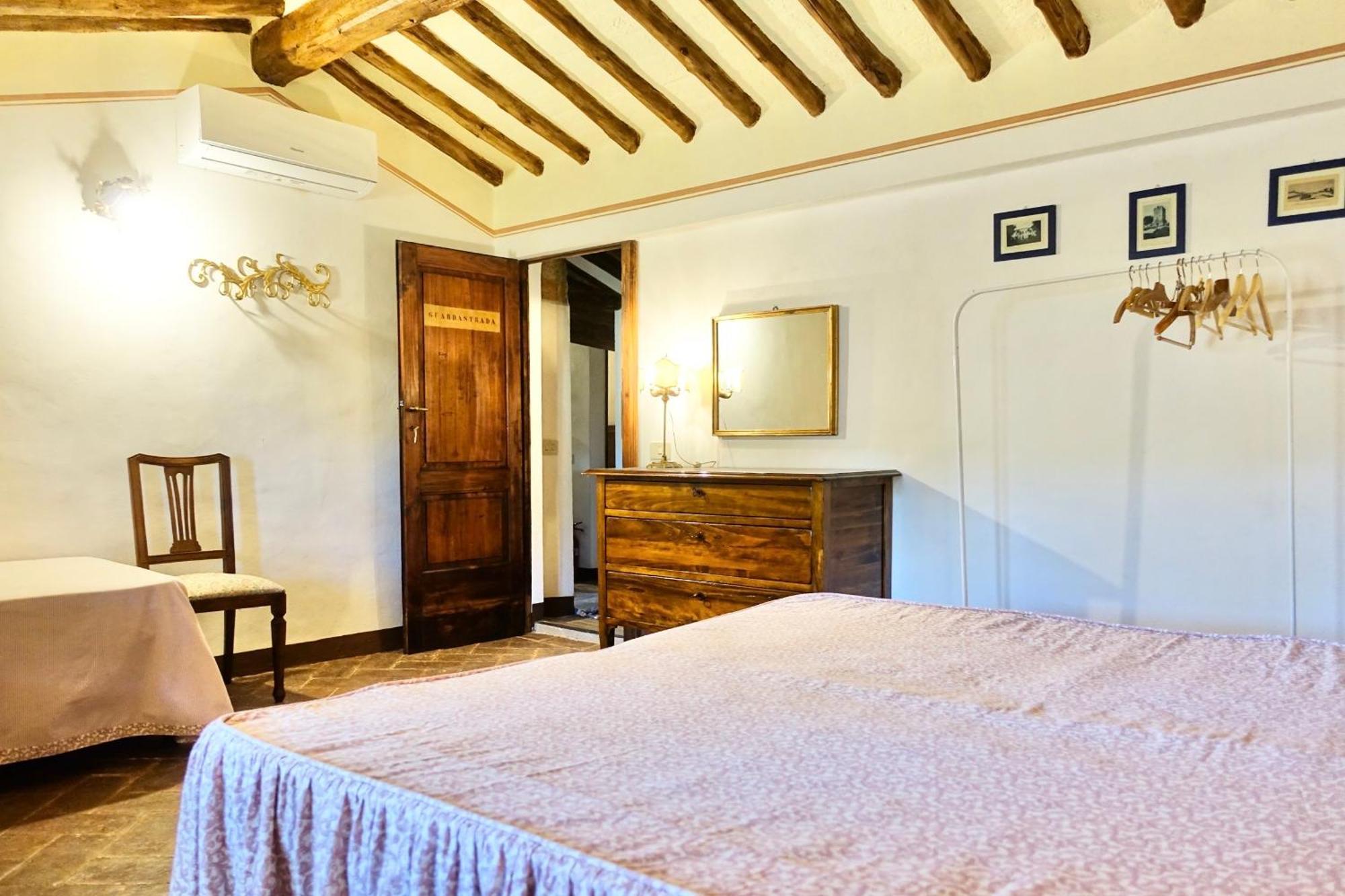 Villa Buonsignori - Wine & Olive Oil Farm Corsano  المظهر الخارجي الصورة